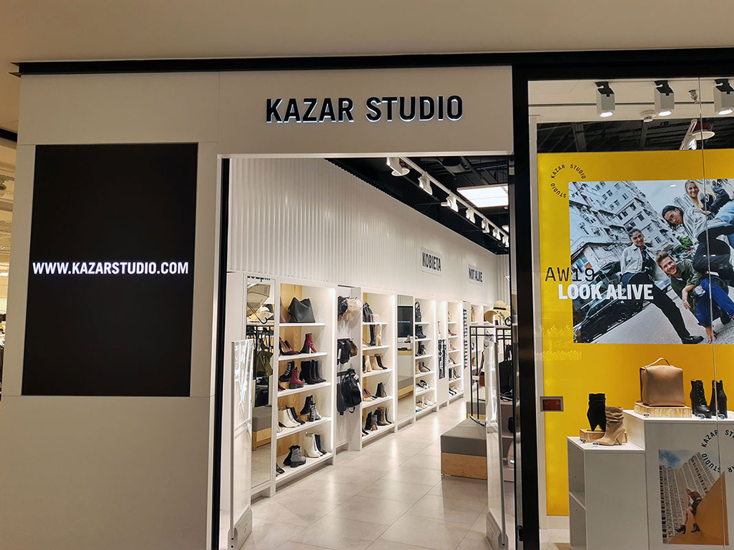 Zabudowa Kazar Studio – Wrocław